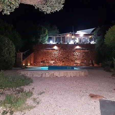 Villa House / Matrix - *